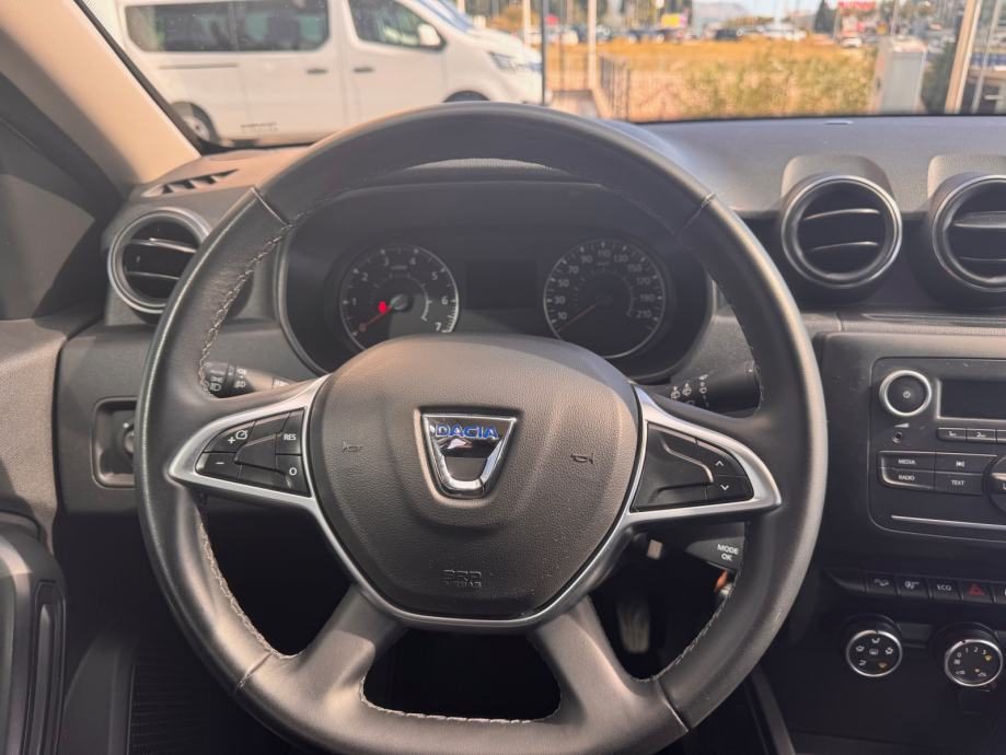 2021 Dacia Duster — fotografija 10