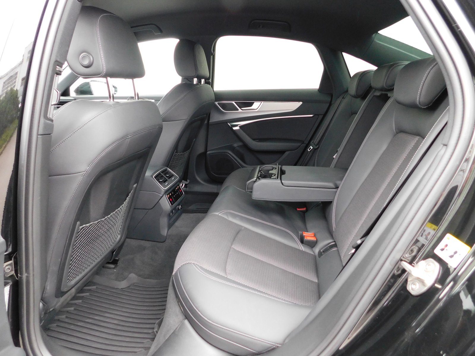 2024 Audi A6 S line — fotografija 11