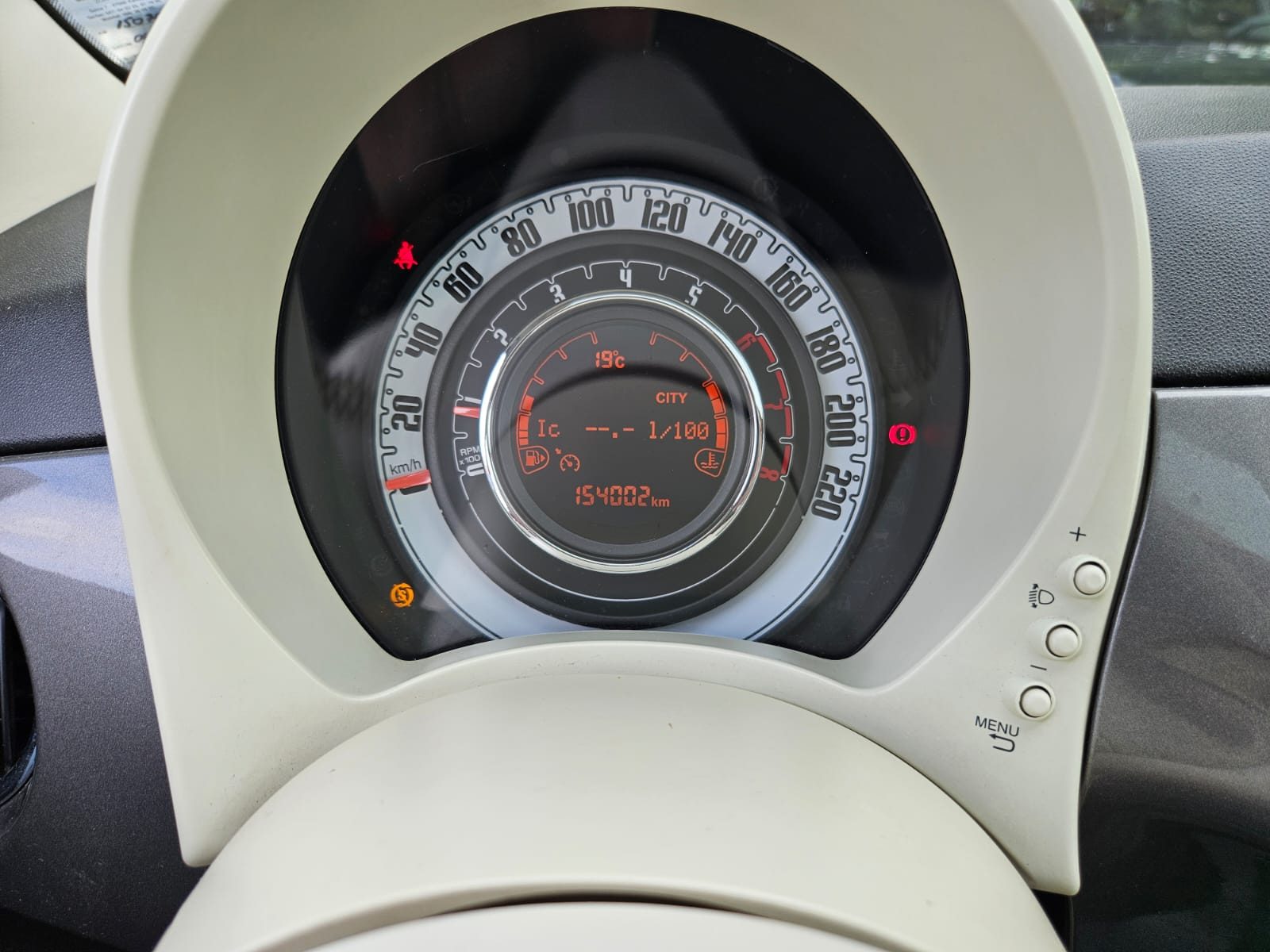 2019 Fiat 500 — fotografija 17
