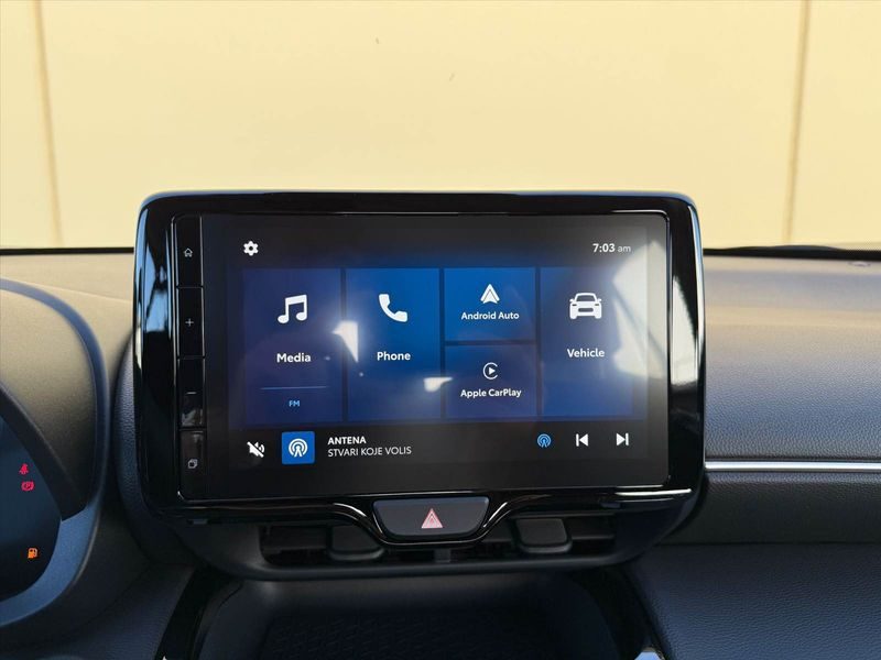 2026 Toyota Yaris Cross — fotografija 13