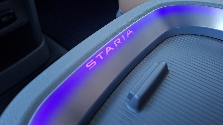2023 Hyundai Staria — fotografija 27