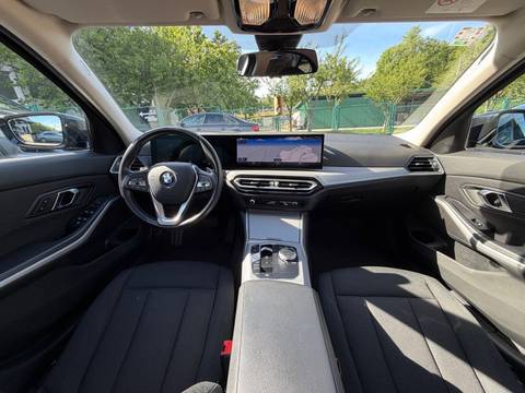 2022 BMW Serija 3 — sličica 8