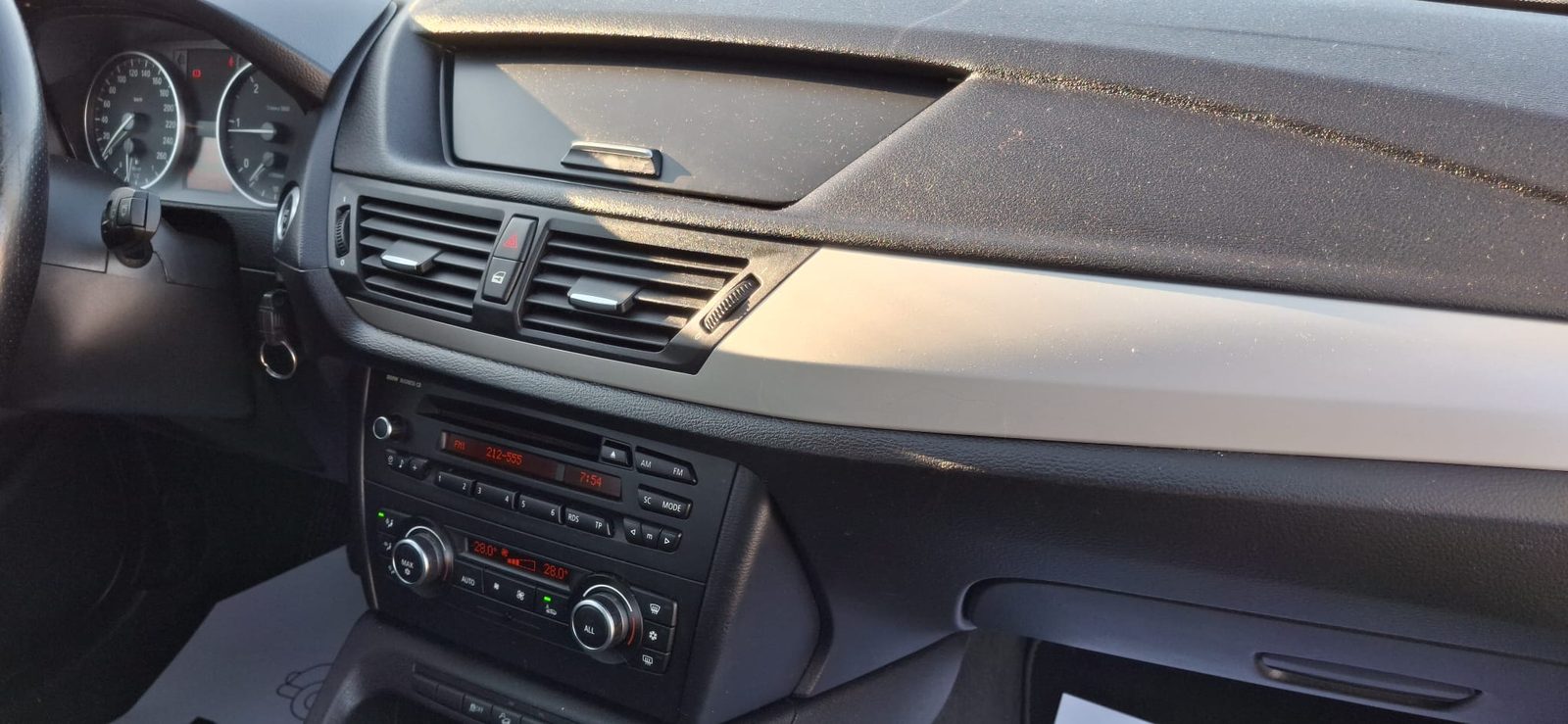 2011 BMW X1 — fotografija 16