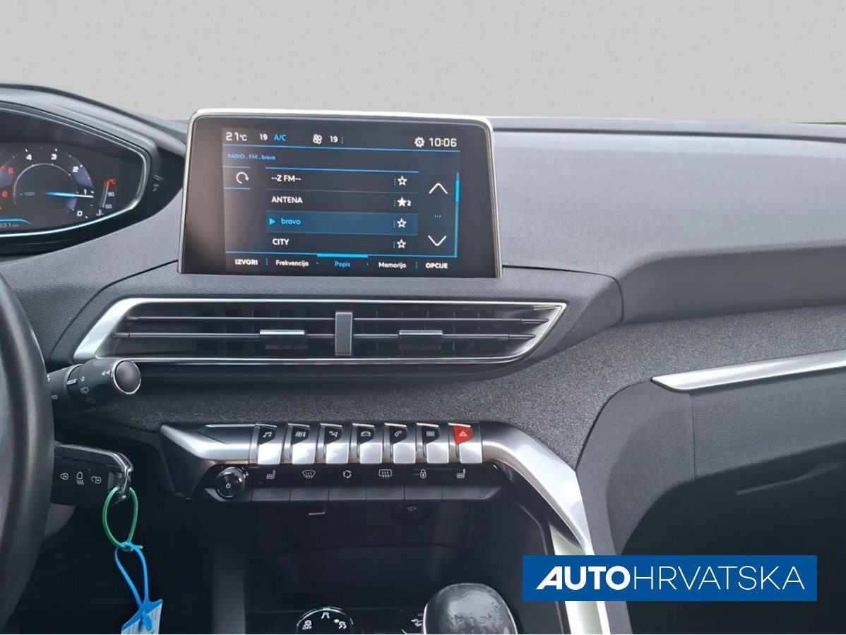 2019 Peugeot 3008 — fotografija 16