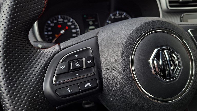 2024 MG ZS — fotografija 18