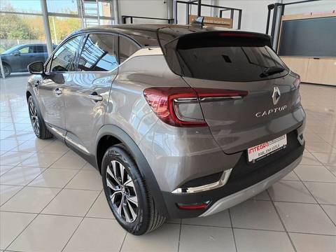 2023 Renault Captur — sličica 6