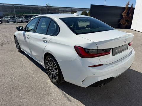 2022 BMW Serija 3 M Sport — sličica 3