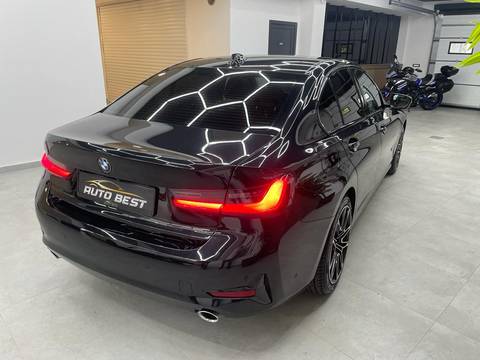 2021 BMW Serija 3 — sličica 5