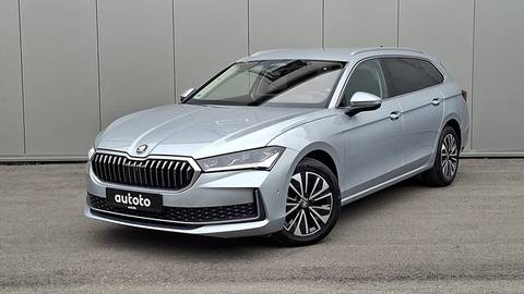 2025 Škoda Superb