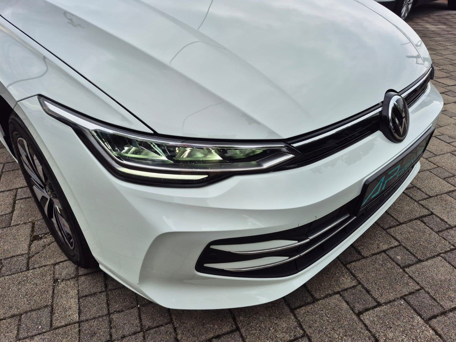 2024 Volkswagen Golf VIII — fotografija 9