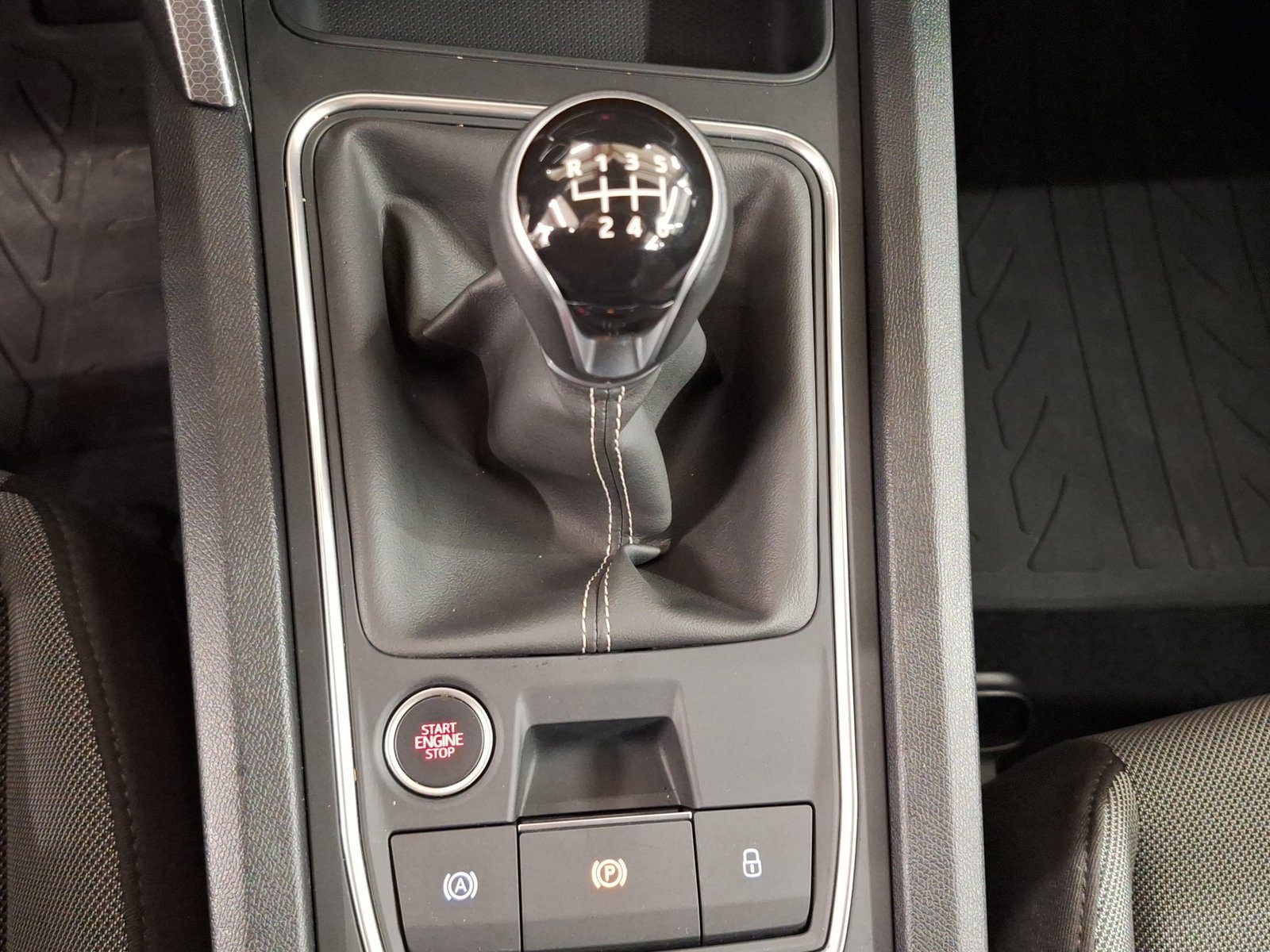 2025 Seat Leon — fotografija 16