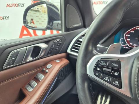 2019 BMW X7 — sličica 28