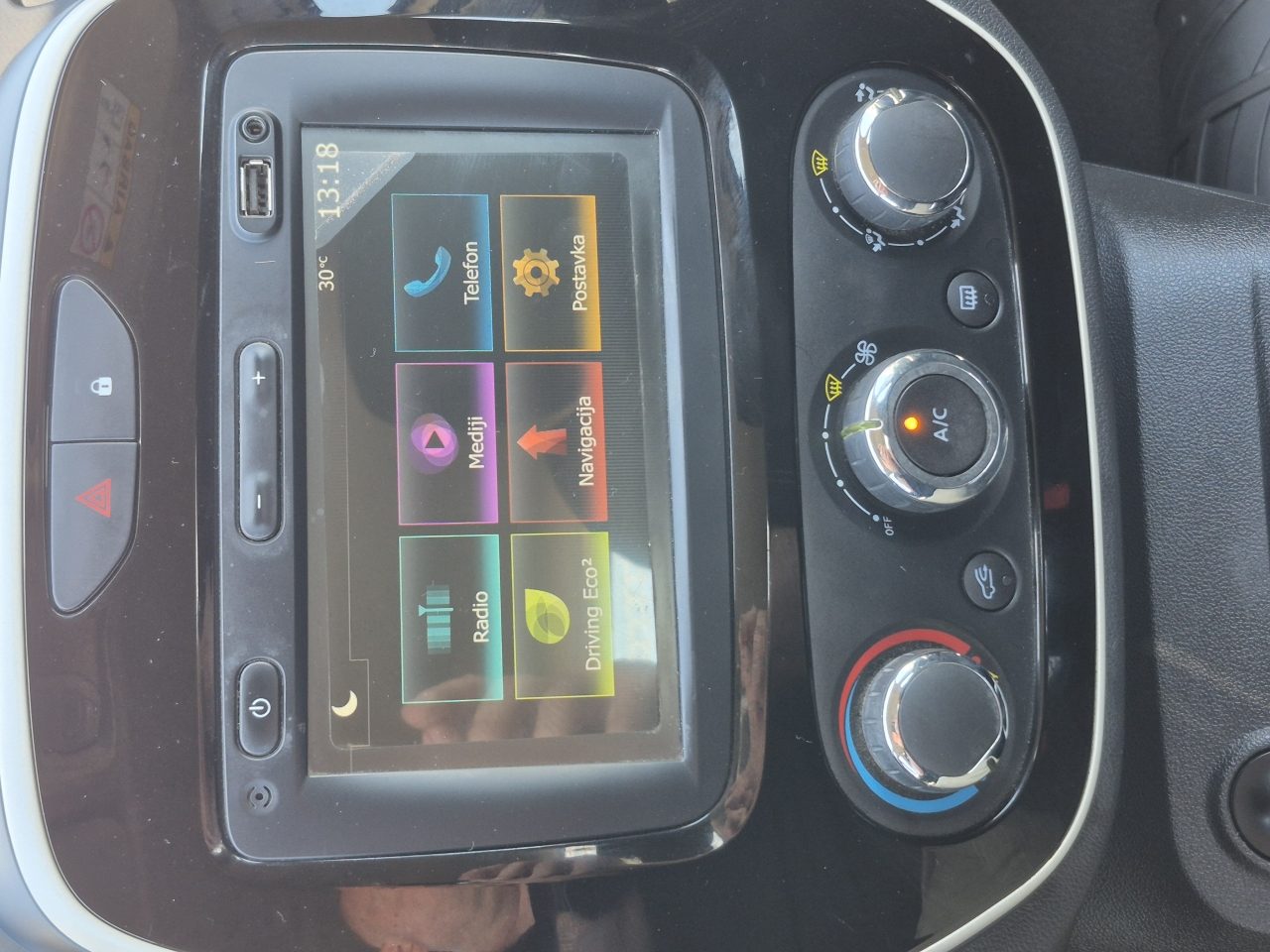 2019 Renault Captur — fotografija 6