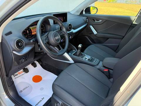 2023 Audi Q2 S line — sličica 10