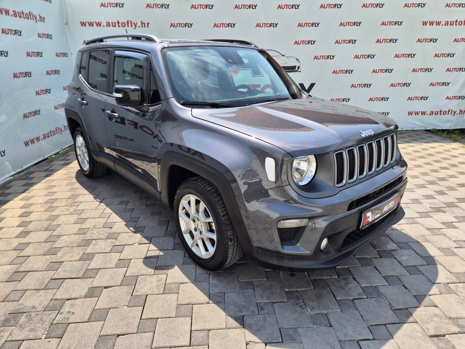2023 Jeep Renegade — fotografija 9