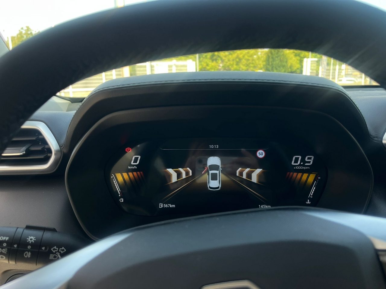 2026 MG ZS — fotografija 8