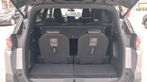 2023 Peugeot 5008 — sličica 12