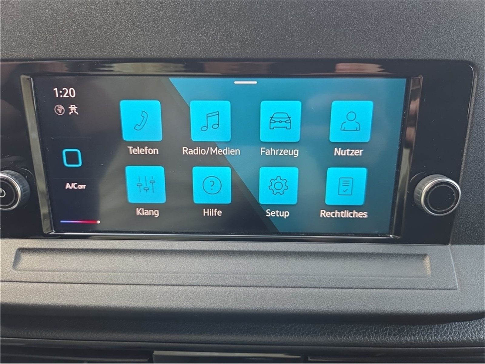2023 Volkswagen Caddy — fotografija 10