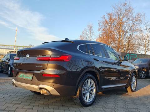 2022 BMW X4 — sličica 6
