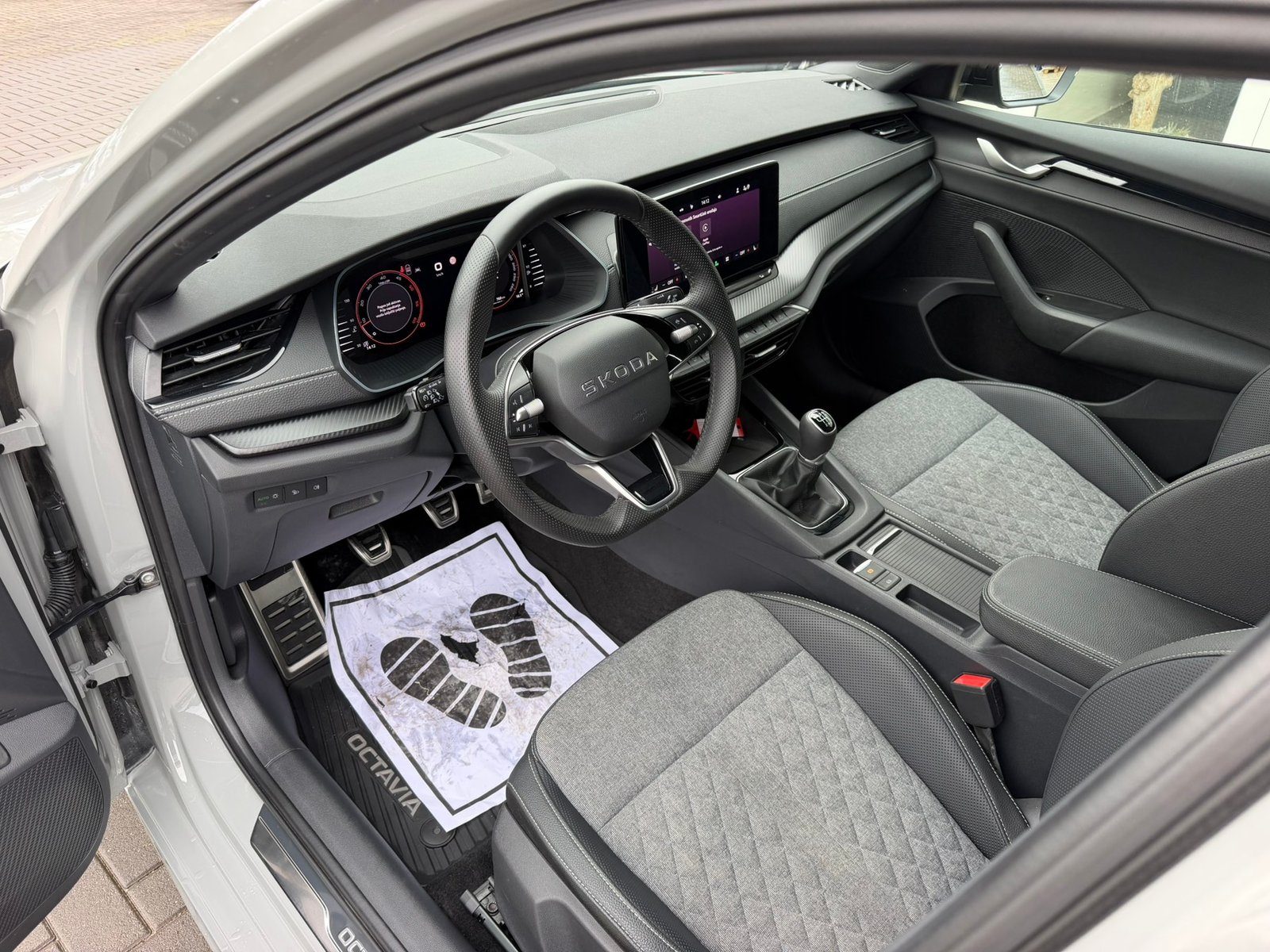 2026 Škoda Octavia — fotografija 18
