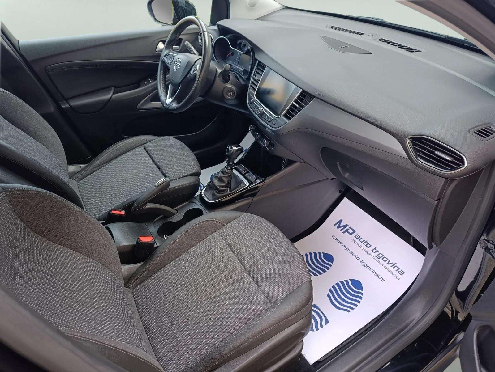 2022 Opel Crossland — fotografija 19