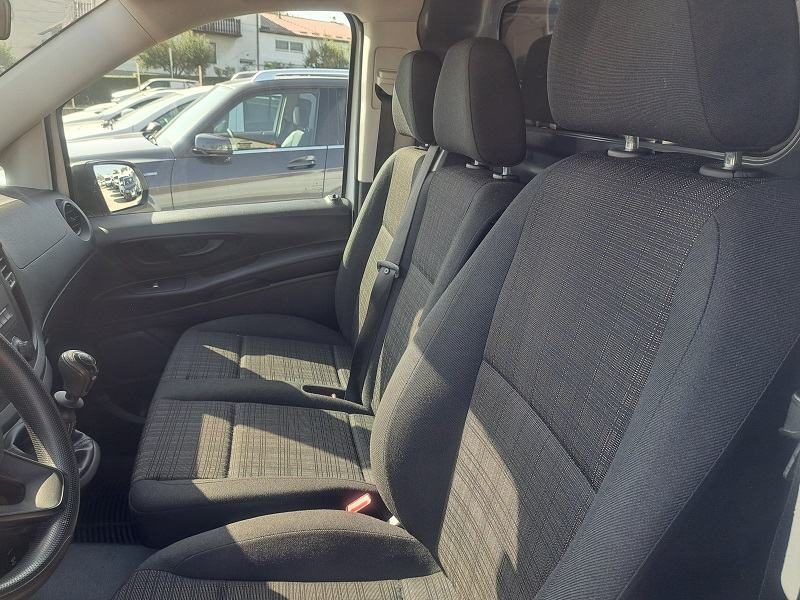 2017 Mercedes-Benz Vito — fotografija 12