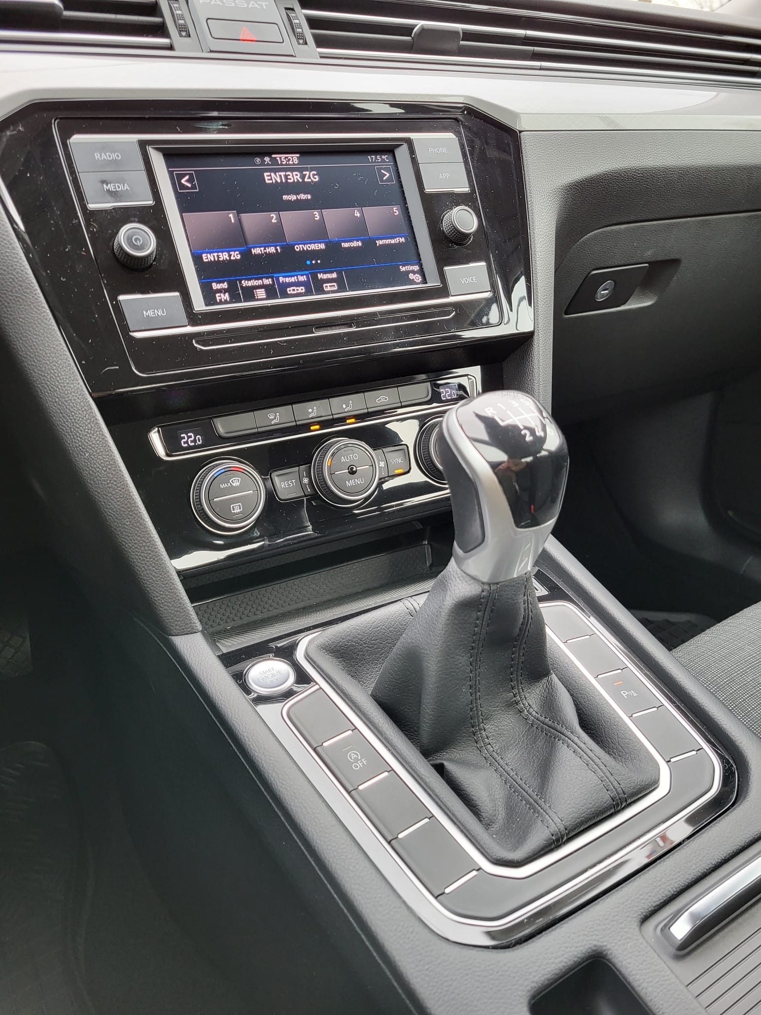 2020 Volkswagen Passat — fotografija 16