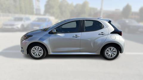 2022 Toyota Yaris — sličica 4