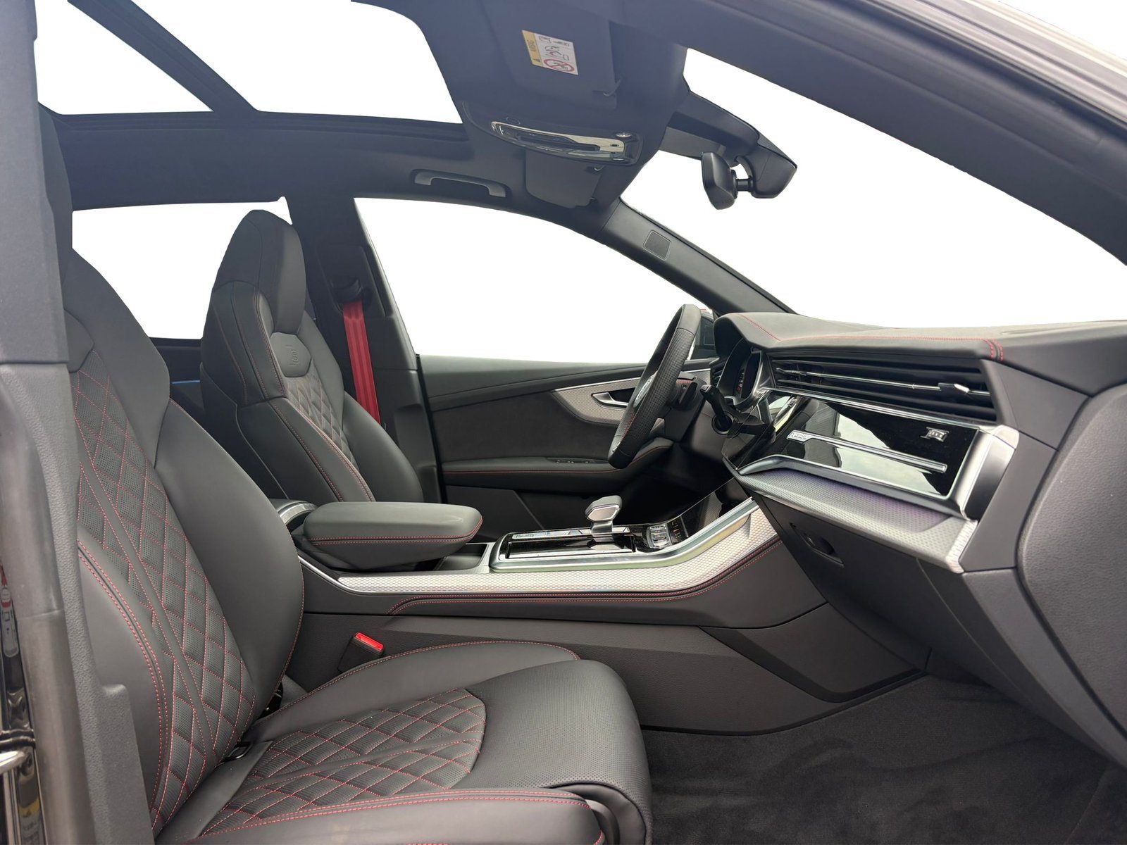 2025 Audi Q8 — fotografija 15