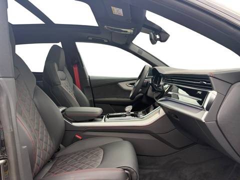 2025 Audi Q8 — sličica 15