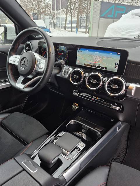 Mercedes-Benz GLB — sličica 17