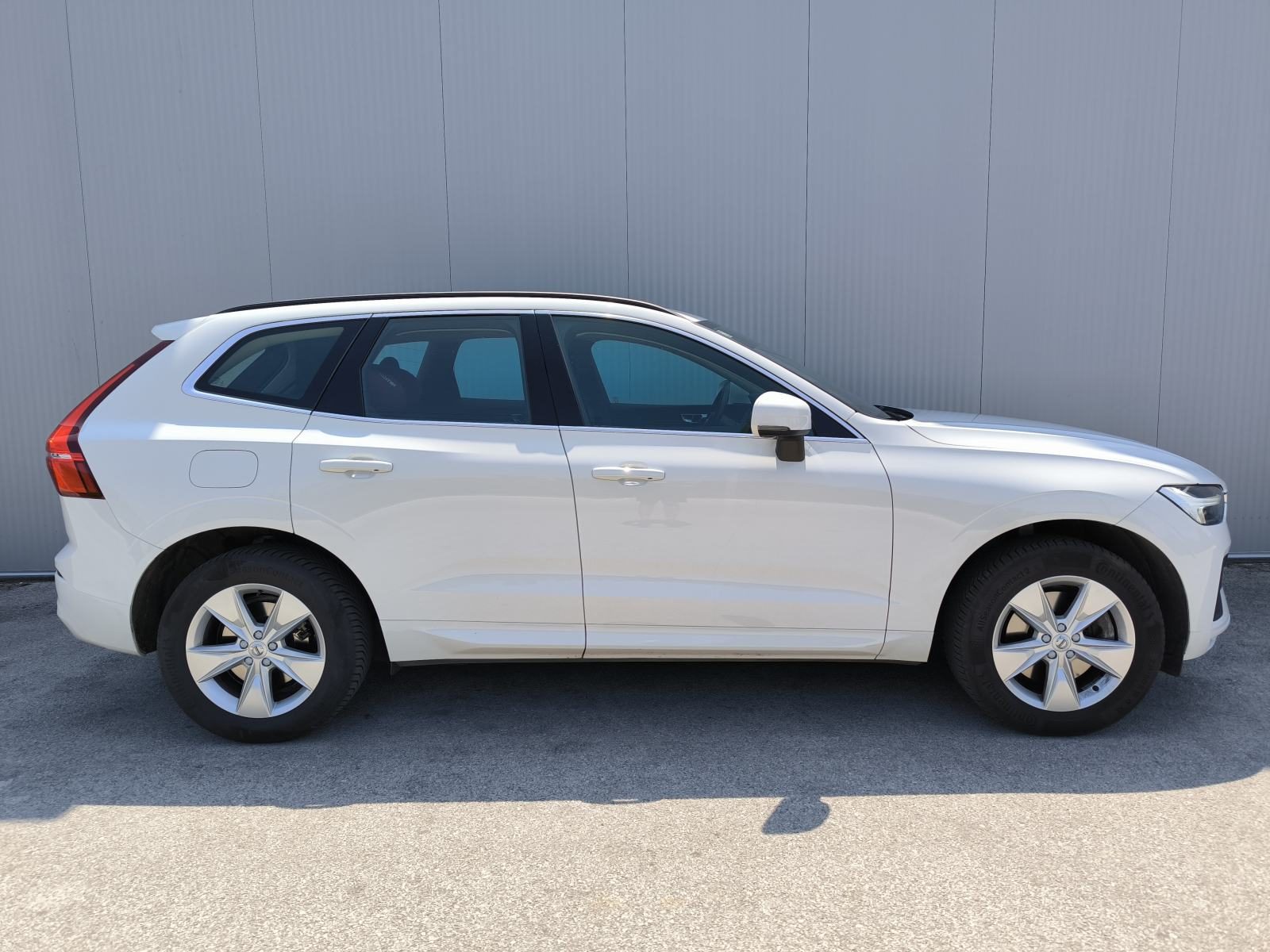 2022 Volvo XC60 — fotografija 5