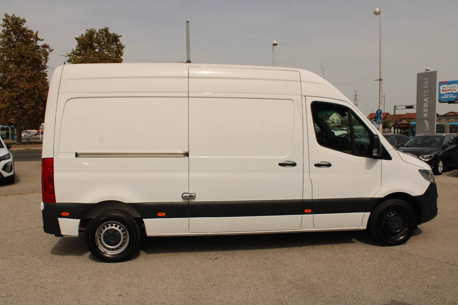 2023 Mercedes-Benz Sprinter — fotografija 4