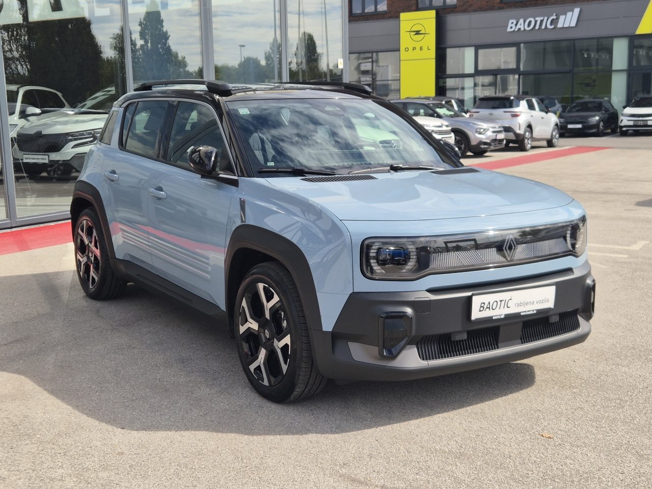 2025 Renault 4 E-Tech electric — fotografija 3