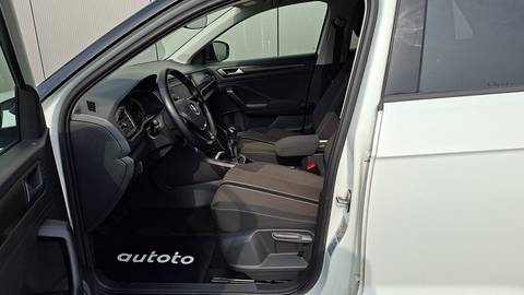 2019 Volkswagen T-Roc — sličica 5