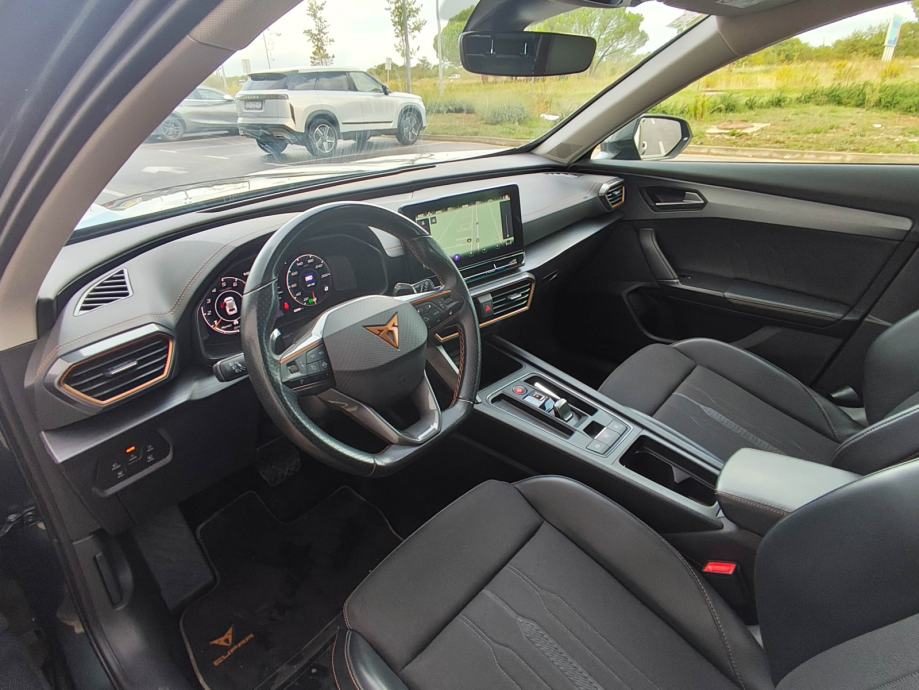 2022 Cupra Formentor — fotografija 17