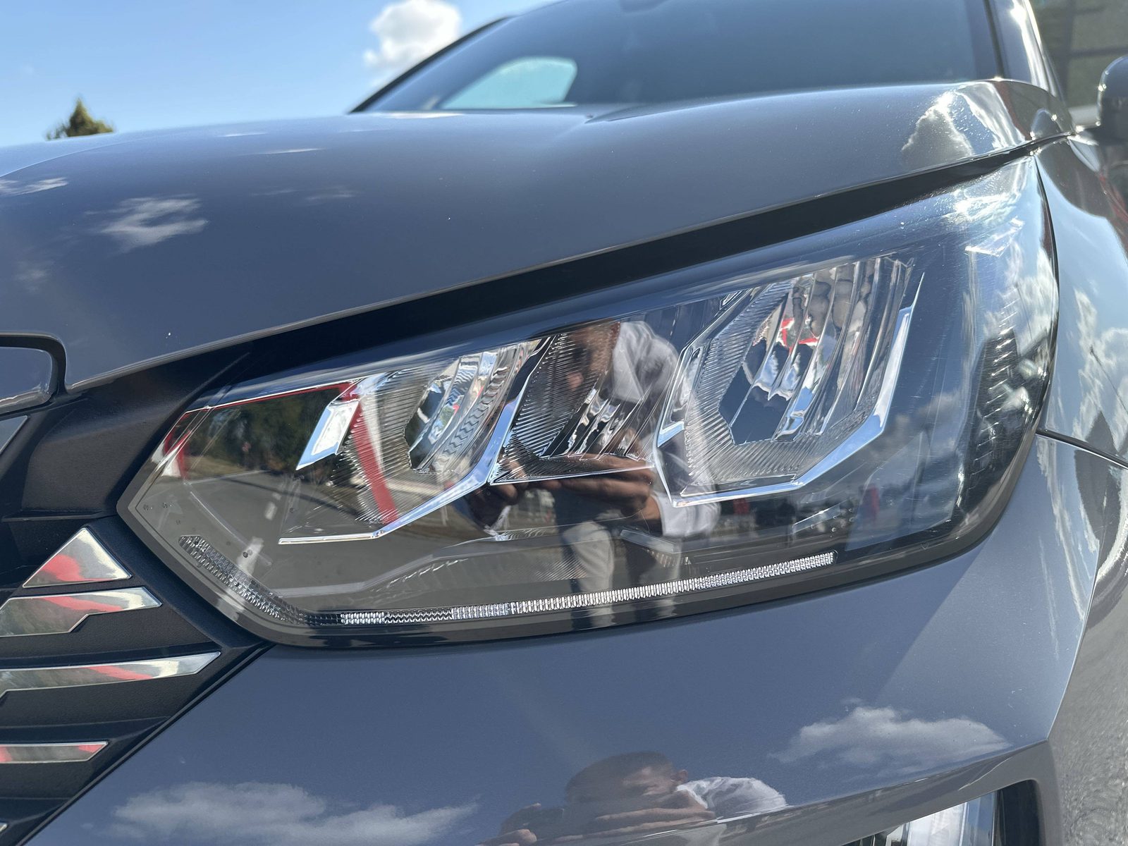 2025 Peugeot 2008 — fotografija 14