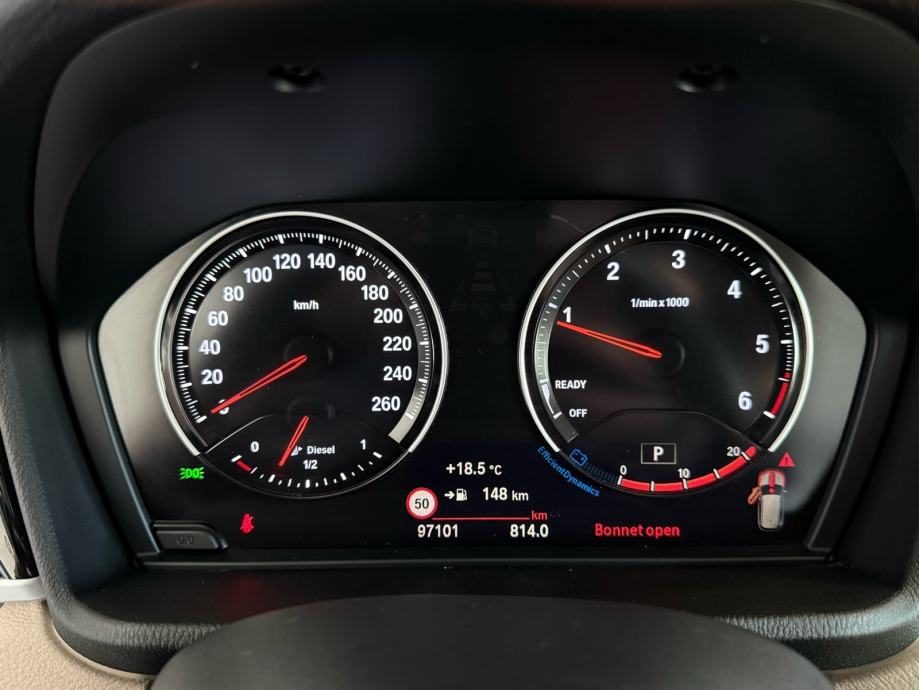 2020 BMW X1 — fotografija 11