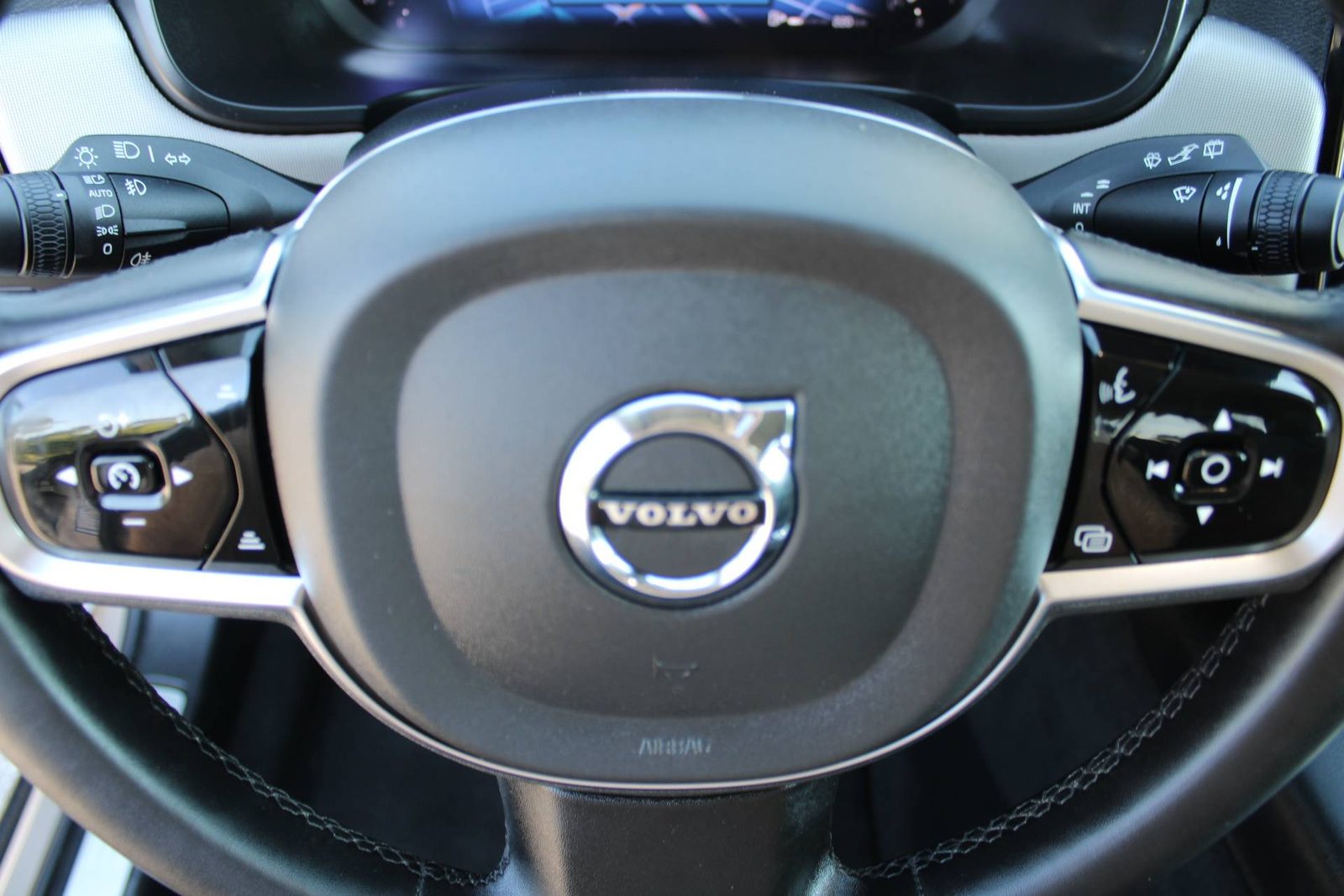 2023 Volvo V90 Cross Country — fotografija 16