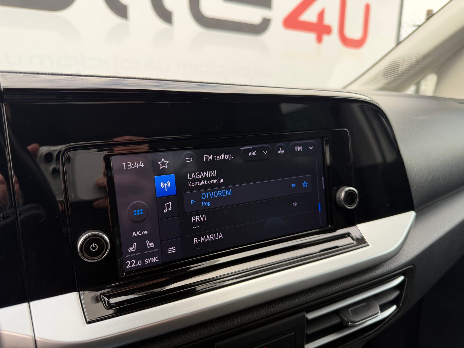 2024 Ford Tourneo Connect — fotografija 14