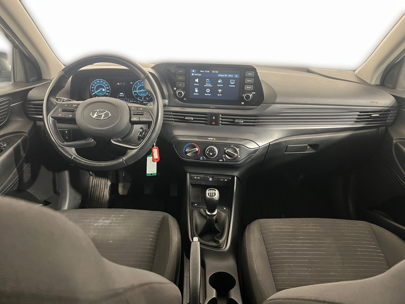 2021 Hyundai i20 — fotografija 19