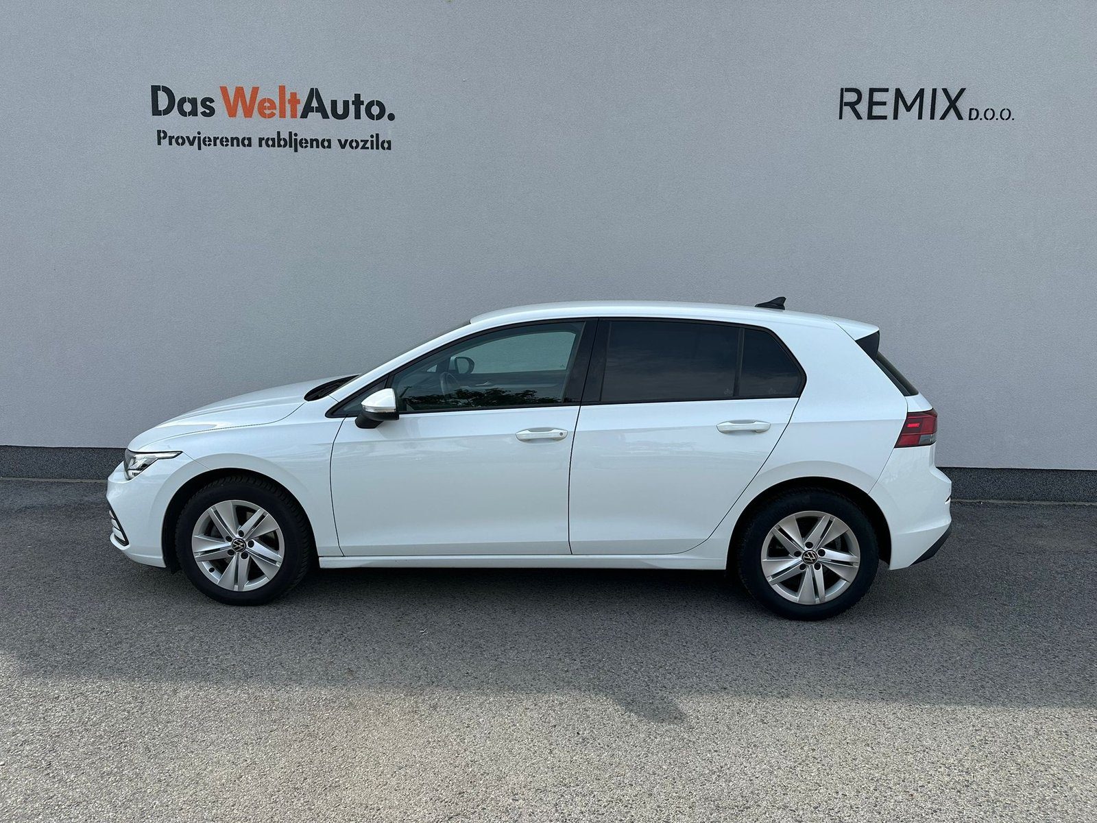 2022 Volkswagen Golf — fotografija 3