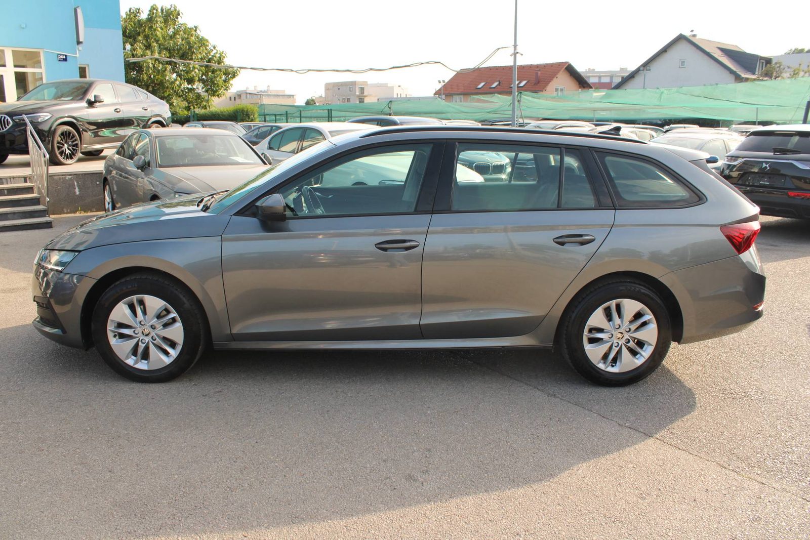 2023 Škoda Octavia Combi — fotografija 8