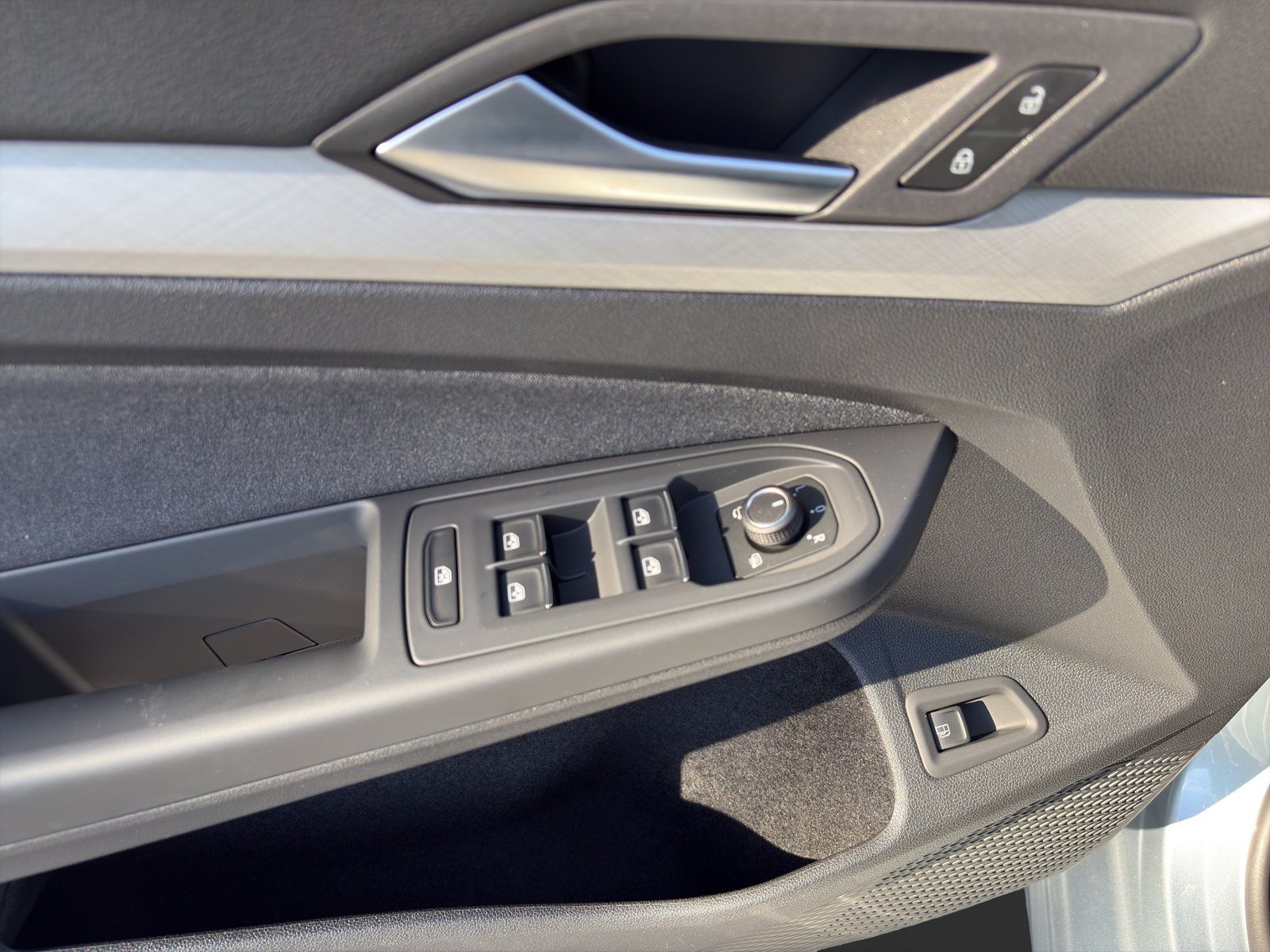 2025 Volkswagen Golf — fotografija 20