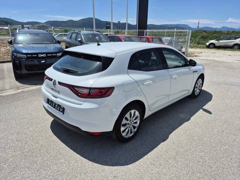 2020 Renault Megane — sličica 2