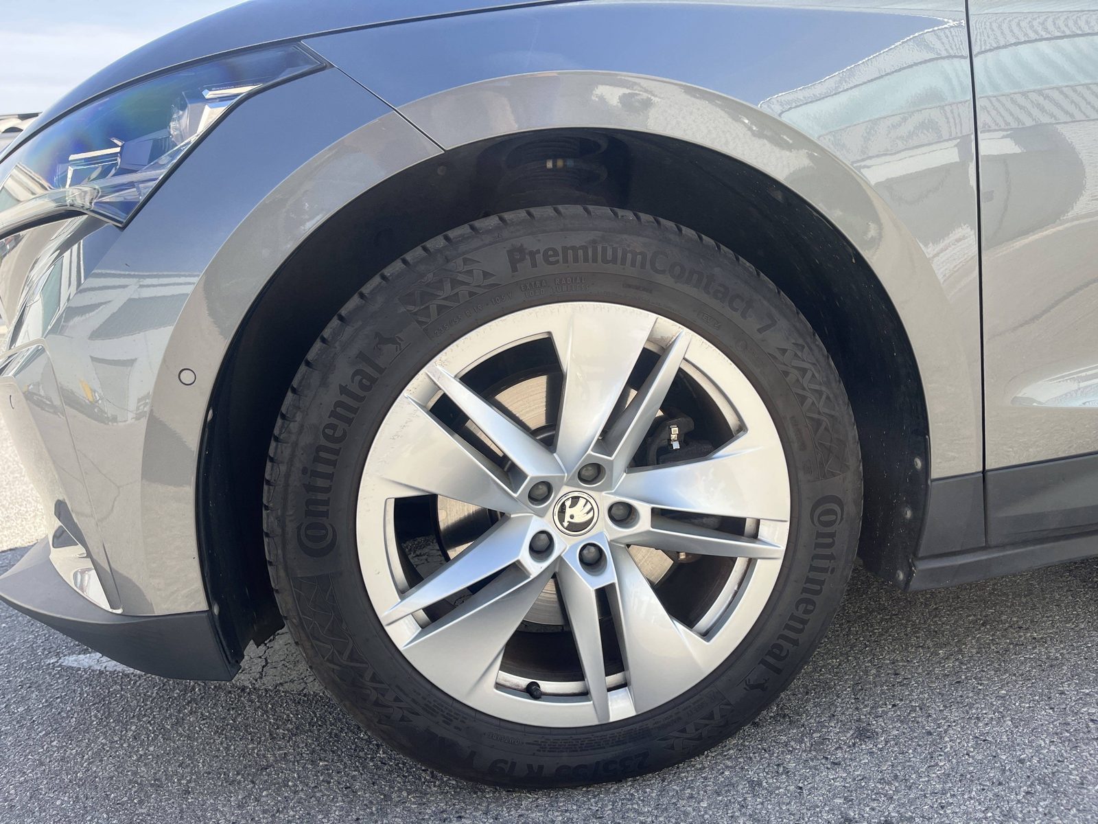 2022 Škoda Enyaq — fotografija 15