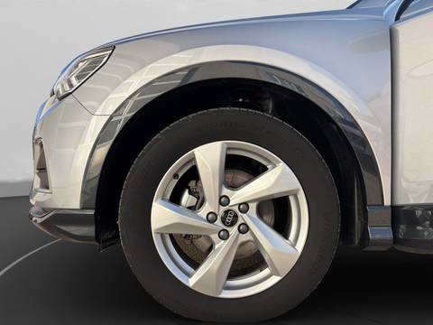 2025 Audi Q3 — sličica 21