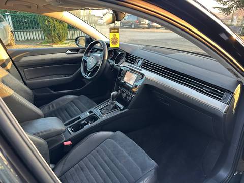 2016 Volkswagen Passat R-Line — sličica 10