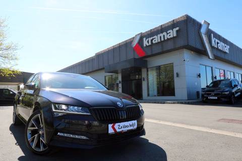 2021 Škoda Superb Sportline — sličica 18