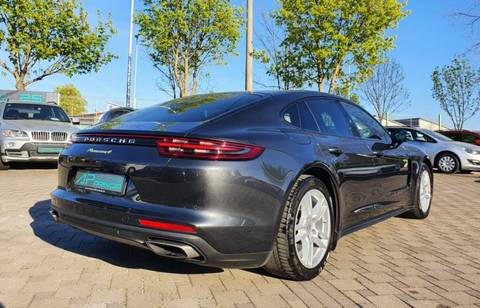 2017 Porsche Panamera — sličica 15